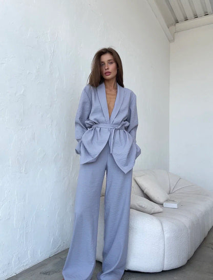 The Soft Structure Suit